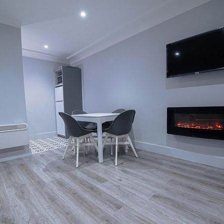 City Walk Apts Дублин Экстерьер фото