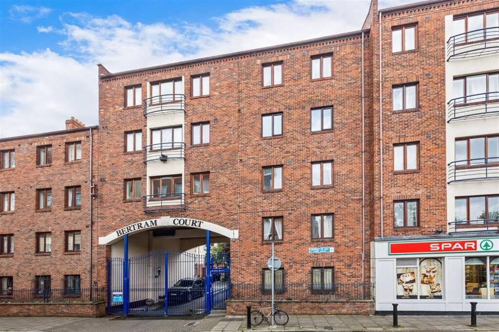 City Walk Apts Дублин Экстерьер фото